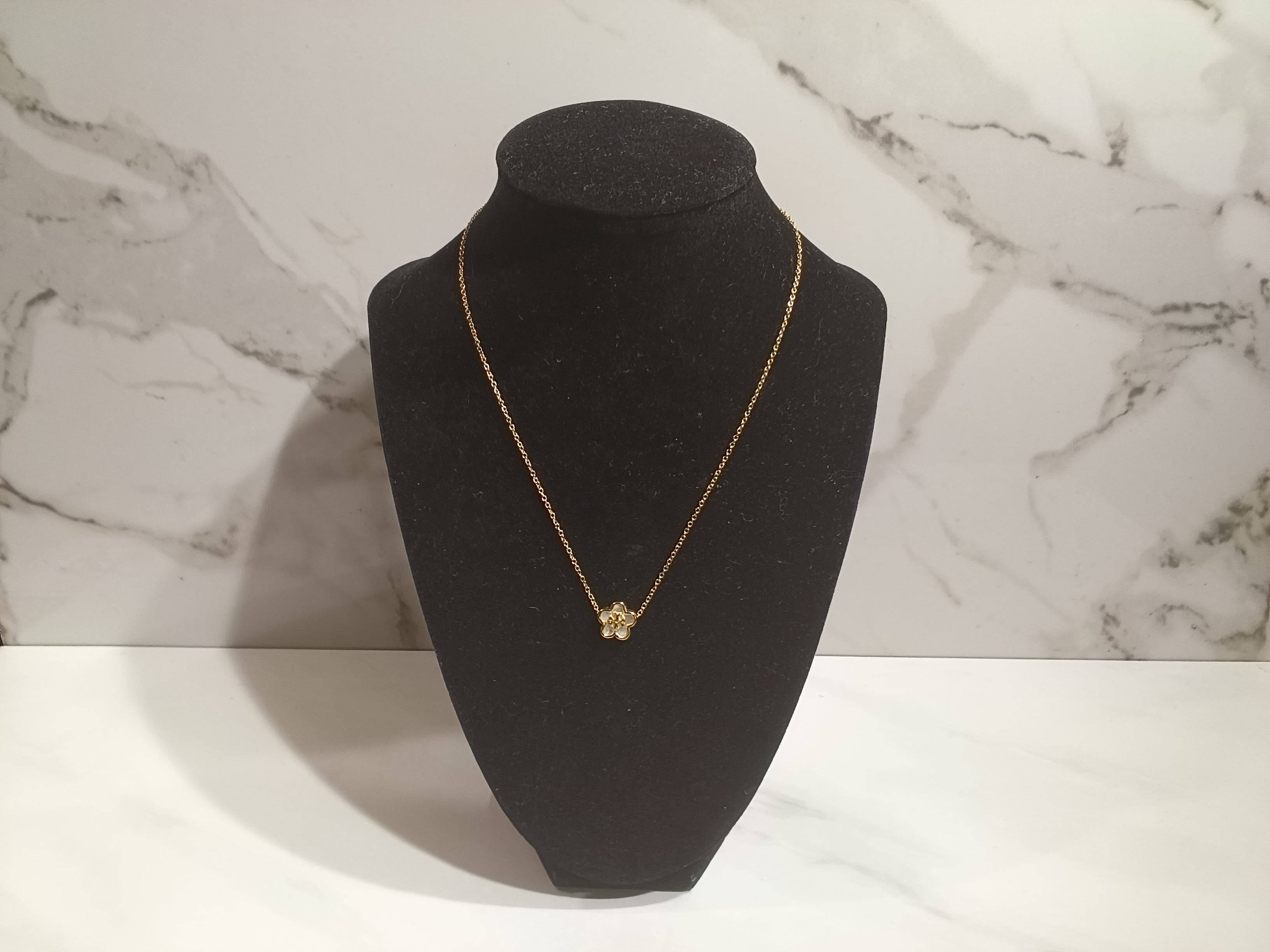 Tory Burch Mother of Pearl Flower Necklace