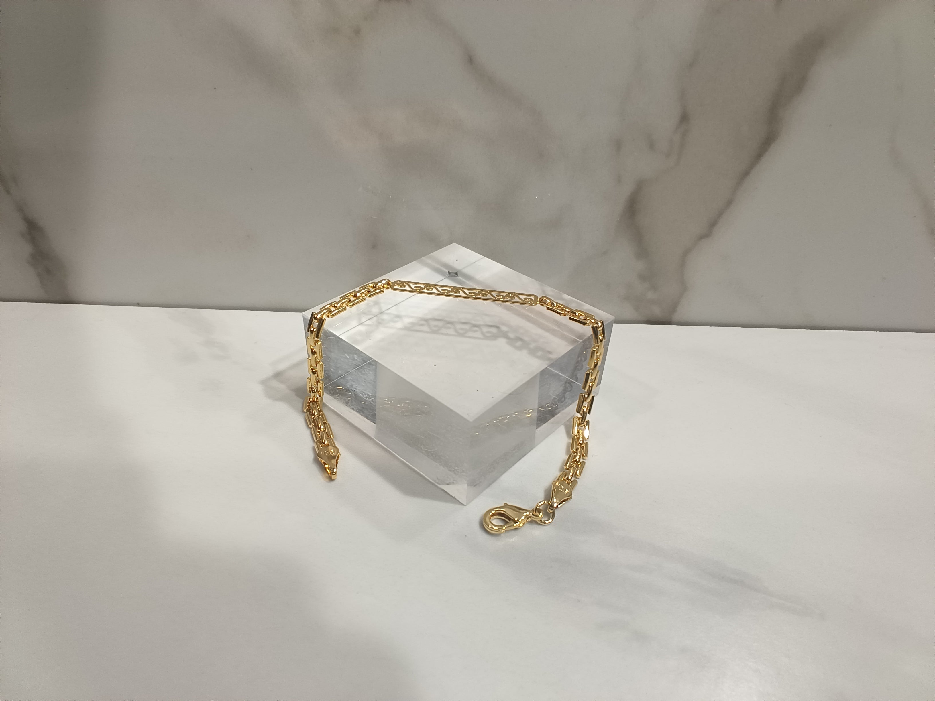 Gold Bar Bracelet