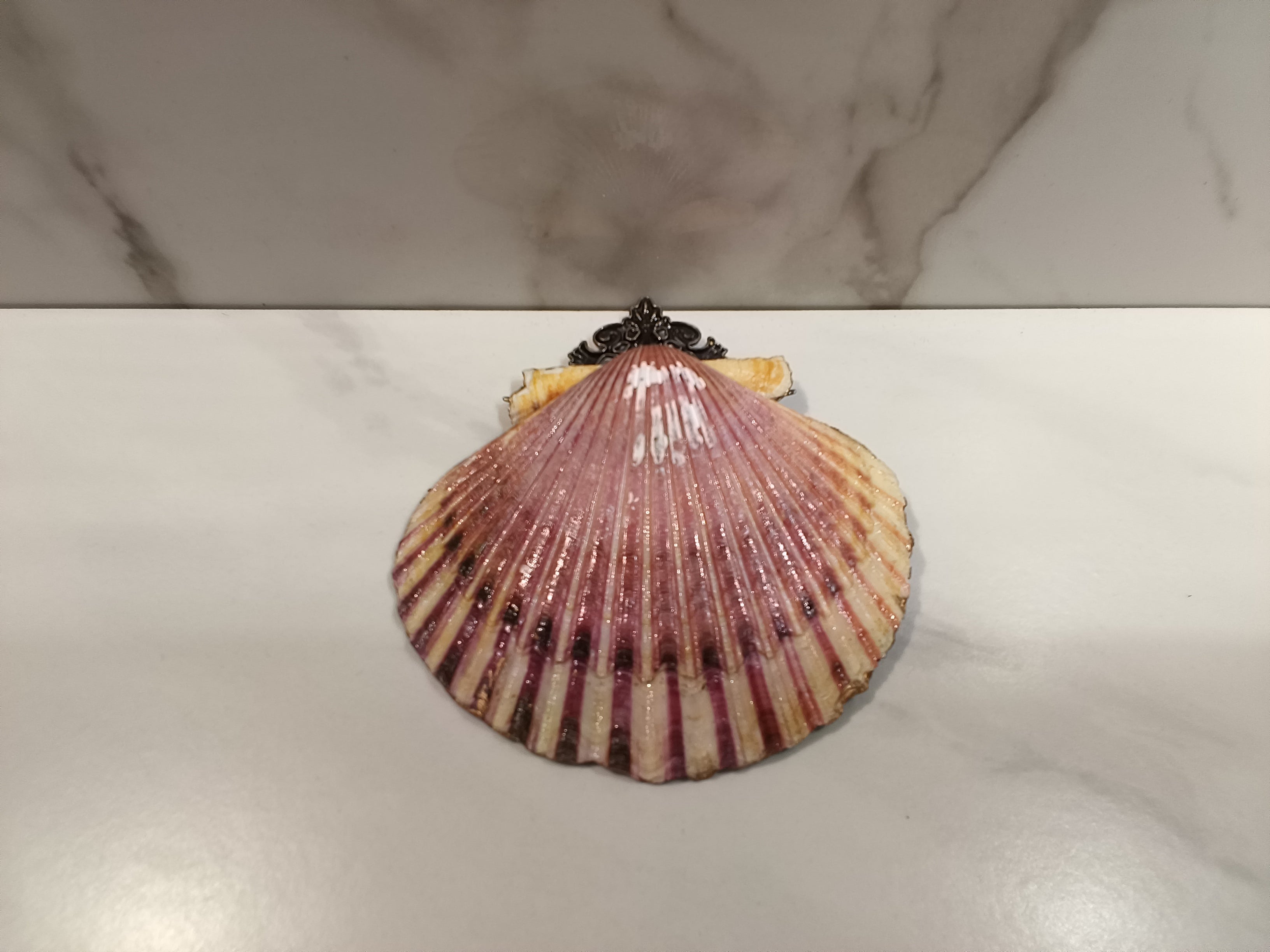 Red Poppy Bouquet Oyster Shell Dish with Gold Trim & Ruby Filigree Clasp