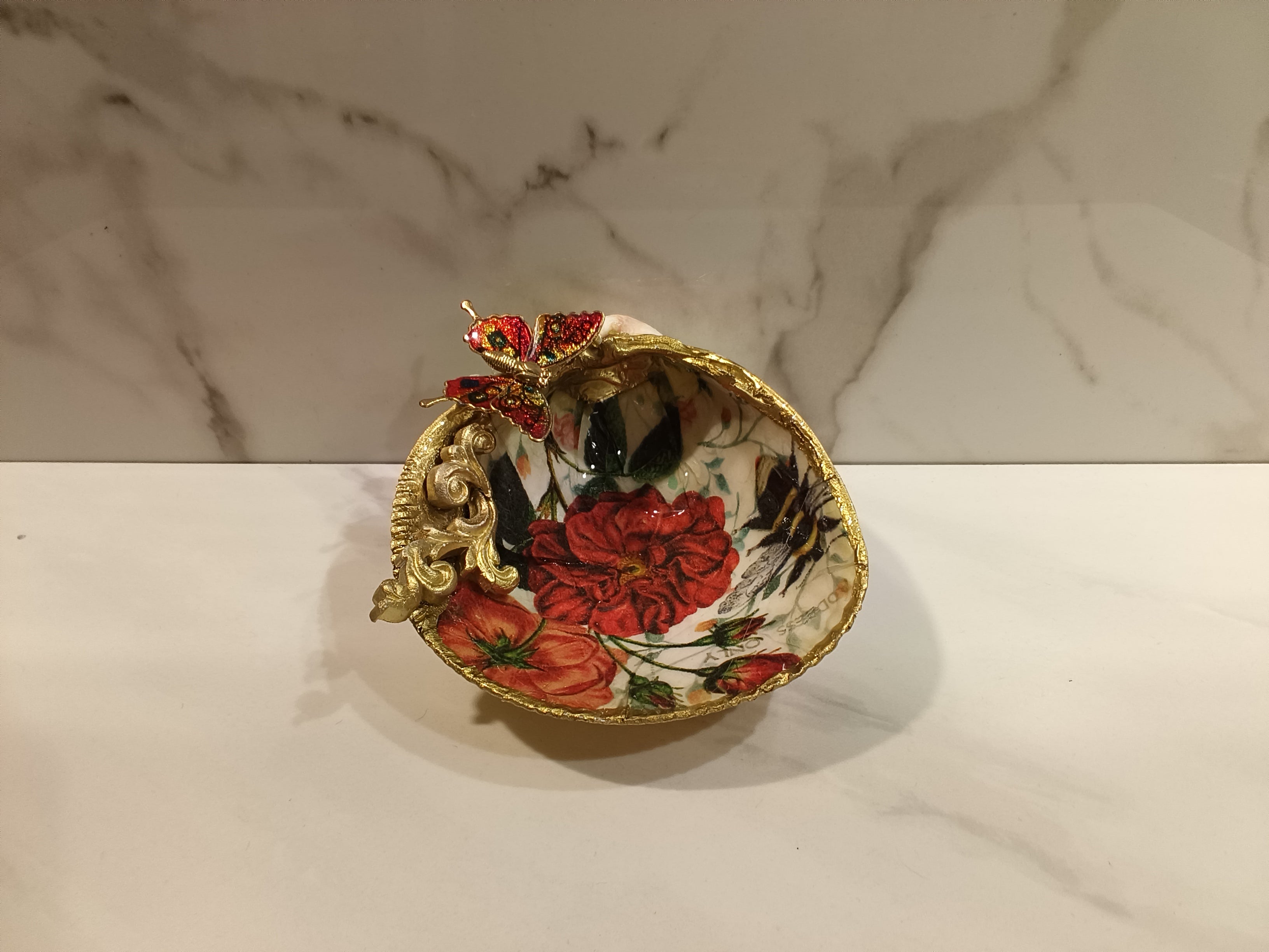 Floral & Butterfly Decorated Oyster Shell Dish