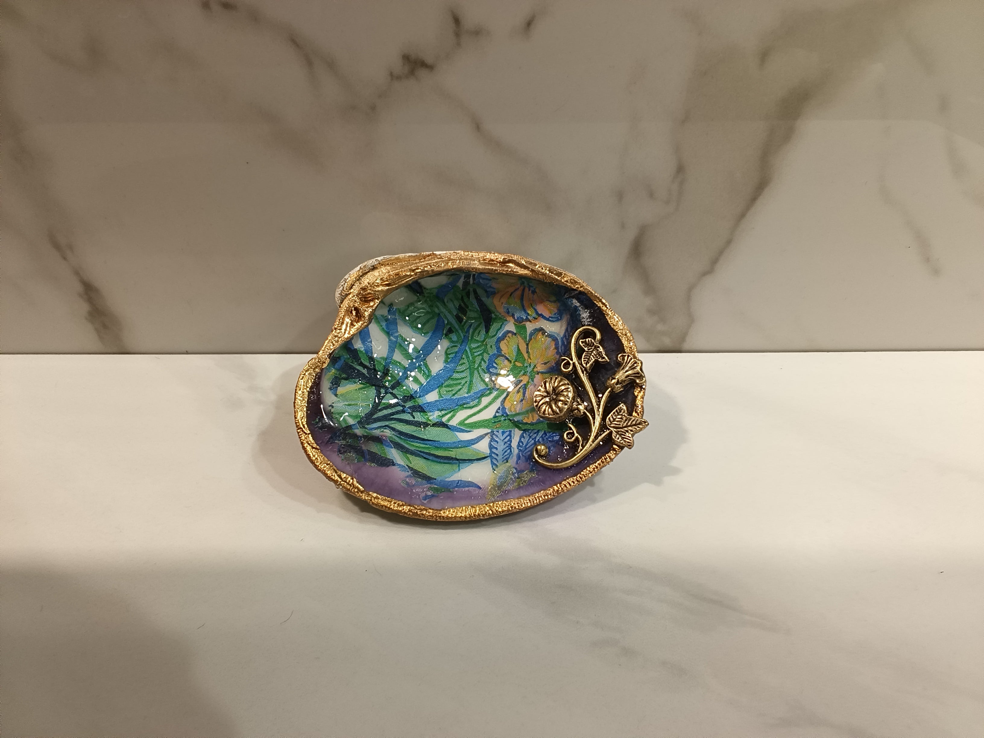 Tropical Botanical Oyster Shell Dish